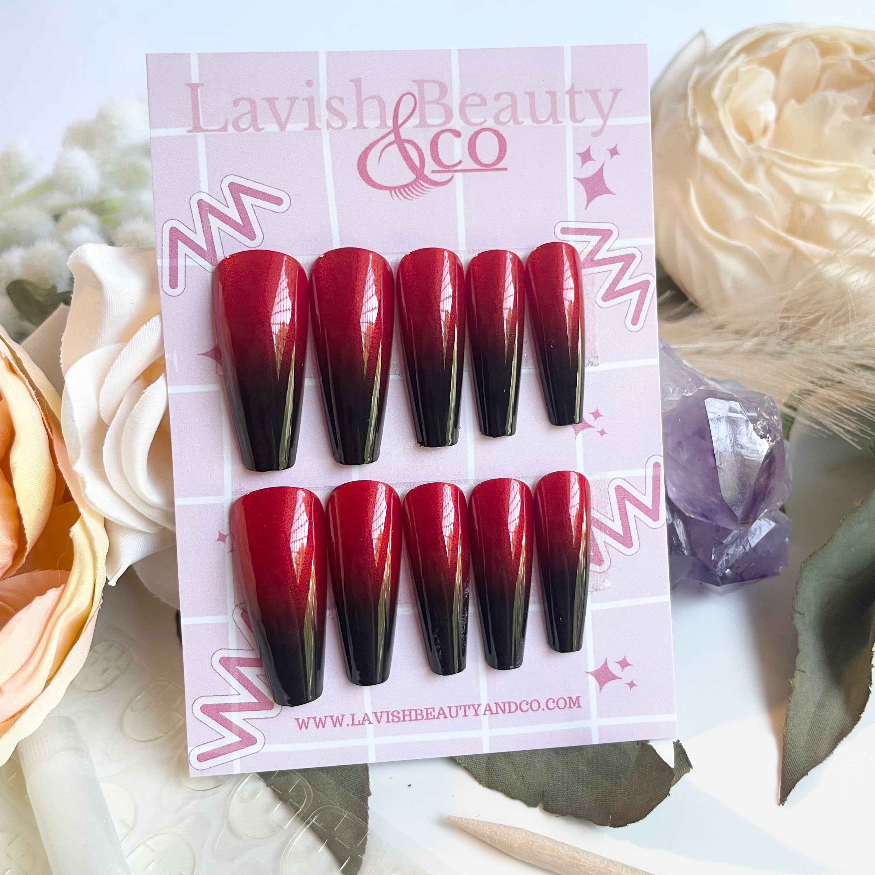 Flattering Heart Press-on Nails in Rose Pink